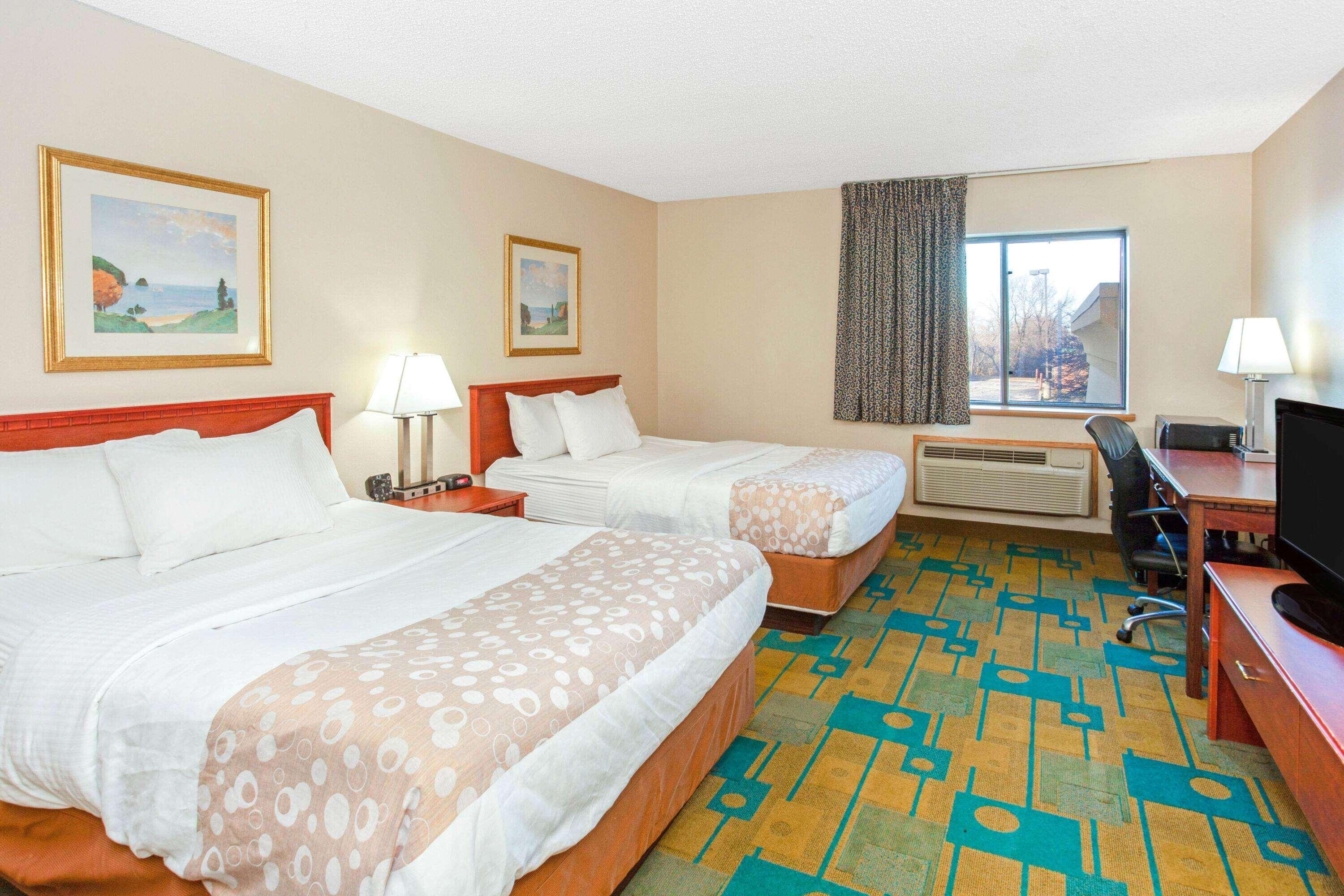 La Quinta Inn By Wyndham Milwaukee Airport / Oak Creek Exteriör bild