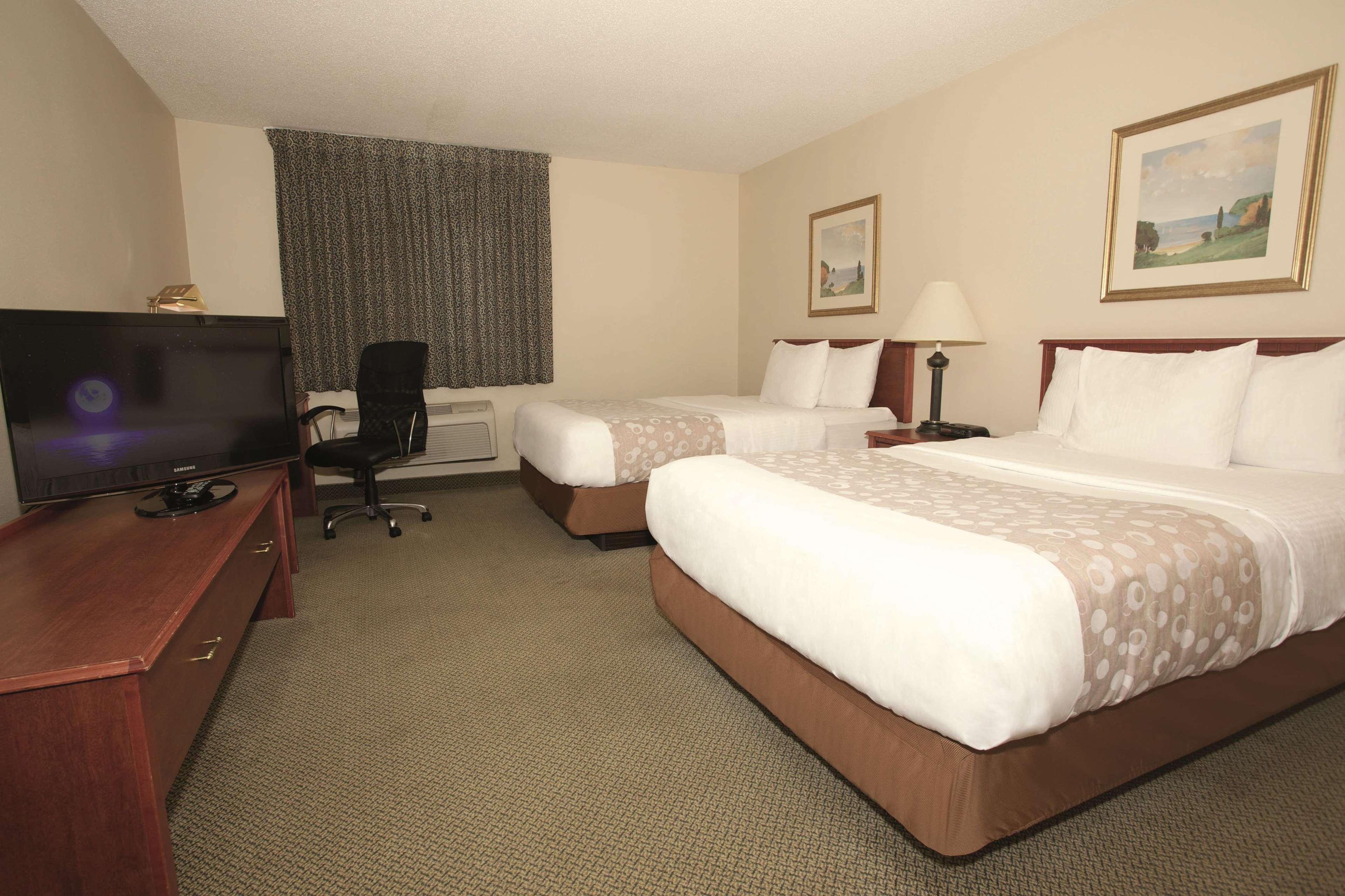 La Quinta Inn By Wyndham Milwaukee Airport / Oak Creek Exteriör bild