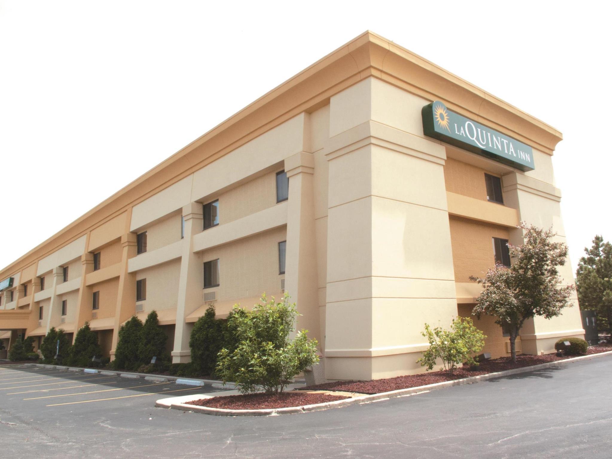 La Quinta Inn By Wyndham Milwaukee Airport / Oak Creek Exteriör bild
